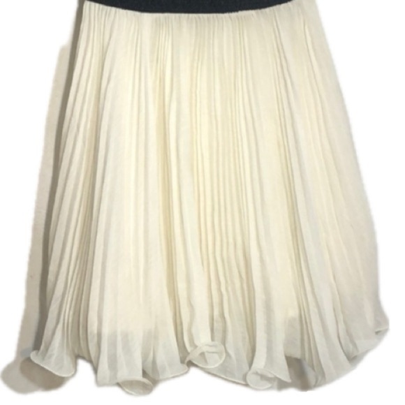 Y2K Vintage JUICY COUTURE Black\Ivory Silk Accordion Pleated Mini Dress Sz 0 - Picture 5 of 9